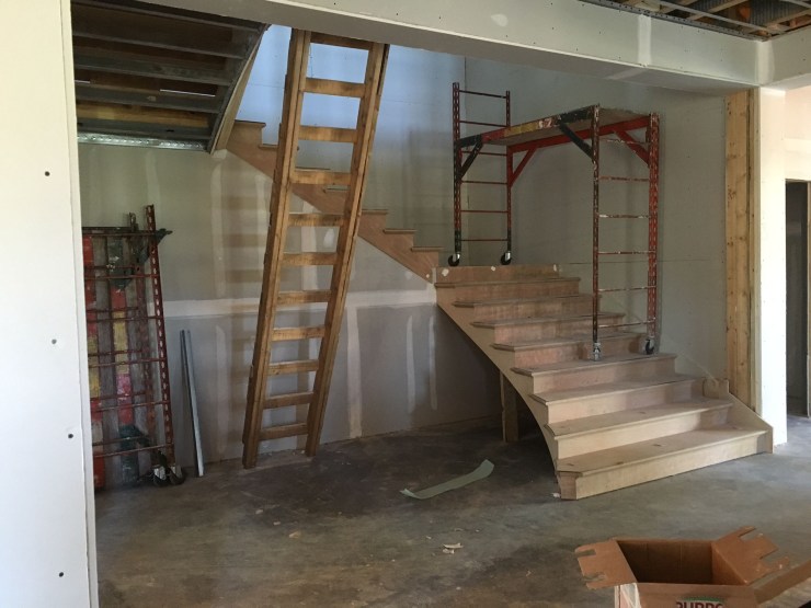 13 Apr 2016 monumental stair